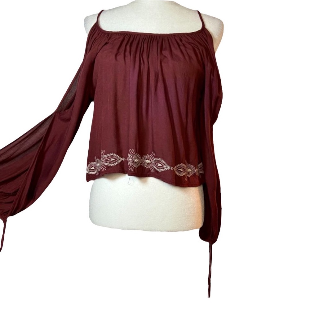 LA Hearts Split Sleeve Embroidered Crop Top Rust or Merlot Size Medium - Picture 3 of 10